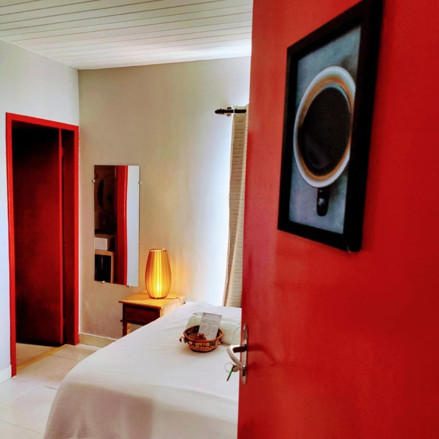 Suites Cafe N'Aveia Фернанду ди Нороня Екстериор снимка