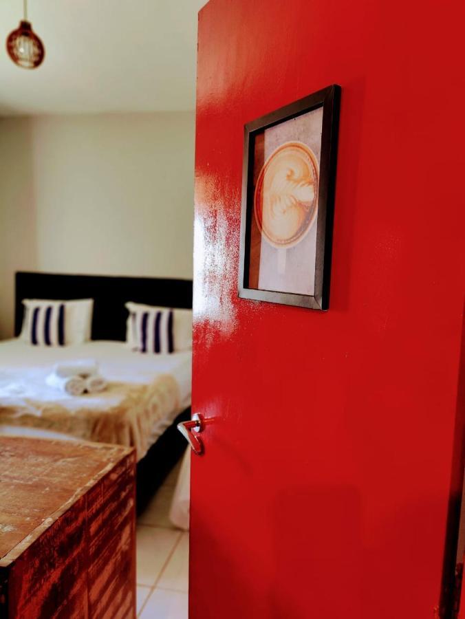Suites Cafe N'Aveia Фернанду ди Нороня Екстериор снимка